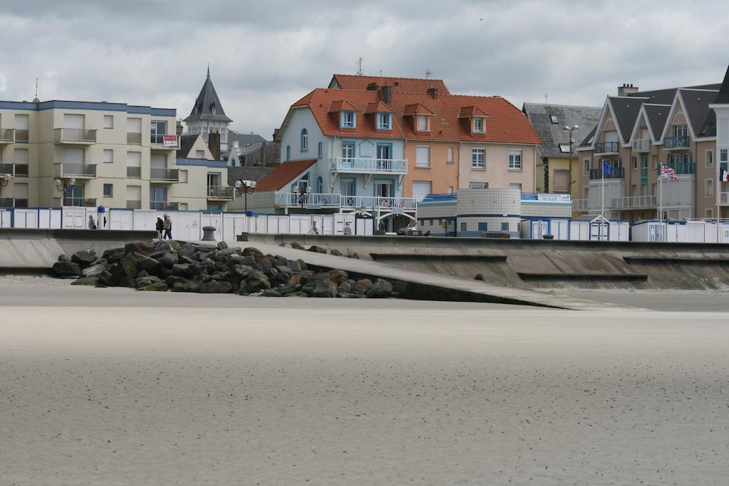 Villa Tremail - La Plage Au Pied De Votre Chambre Wimereux Exteriör bild